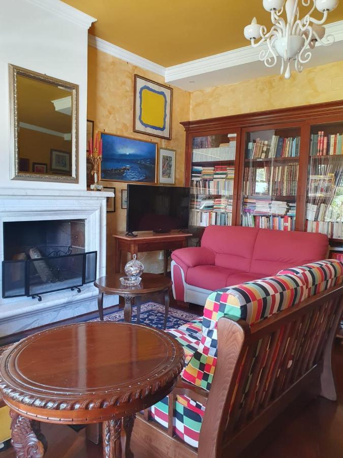 Ospitalita Il Noce Bed & Breakfast Brusciano Luaran gambar