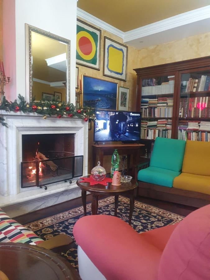Ospitalita Il Noce Bed & Breakfast Brusciano Luaran gambar